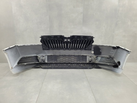 Zderzak przód przedni Skoda Fabia 3 III 6V0 Lift 18-21