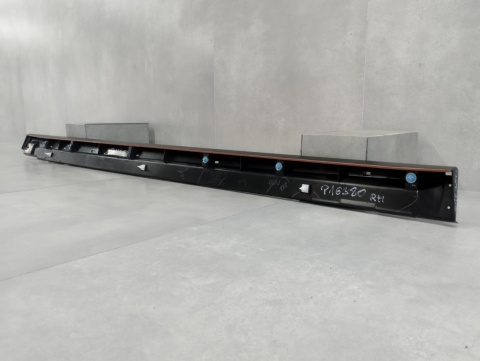Listwa progowa prawa Mitsubishi Space Star II 12-24 6512a874