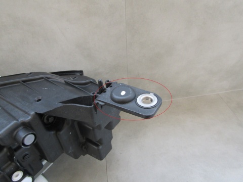 LAMPA PRZÓD OPEL FRONTERA LED 24- RH PRAWA 9850142480