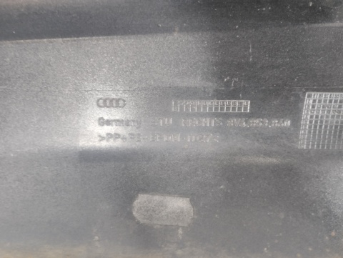 Listwa progowa prawa Audi A3 8V4 Sportback S Line 13-20