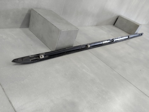 Listwa progowa prawa Audi A4 B9 8W0 S-Line 15-19 sedan kombi