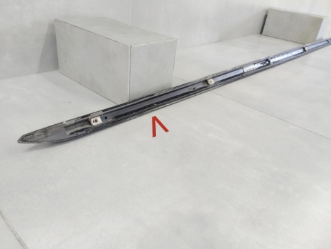 Listwa progowa prawa Audi A4 B9 8W0 S-Line 15-19 sedan kombi