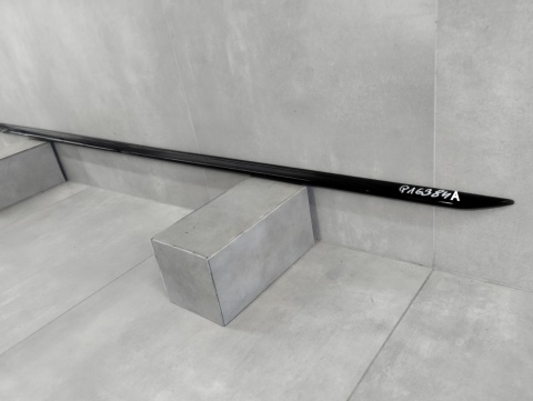 Listwa progowa prawa Audi A4 B9 8W0 S-Line 19 Lift