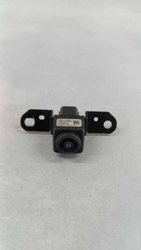 Kamerka kamera przód przednia w grill grilla Nissan Qashqai J11 lift 16-19
