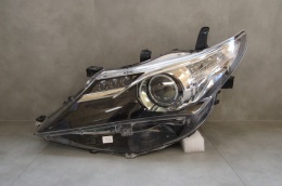 LAMPA PRZÓD TOYOTA AURIS 2 II KSENON SKRĘTNY 12-15 LH LEWA