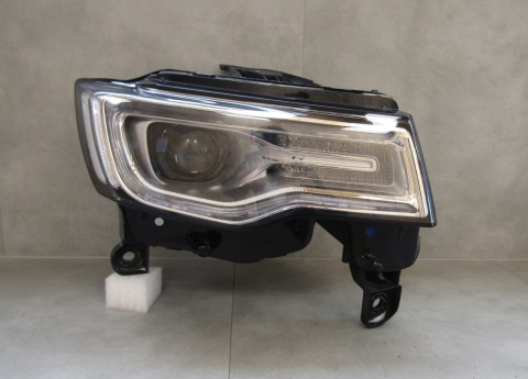 LAMPA PRZÓD JEEP GRAND CHEROKEE WK2 KSENON NIESKRĘTNY 13-16 RH PRAWA