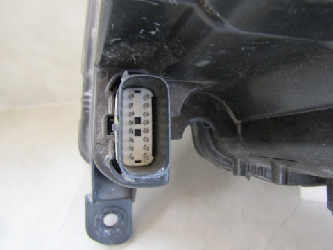 LAMPA PRZÓD JEEP GRAND CHEROKEE WK2 KSENON NIESKRĘTNY 13-16 RH PRAWA