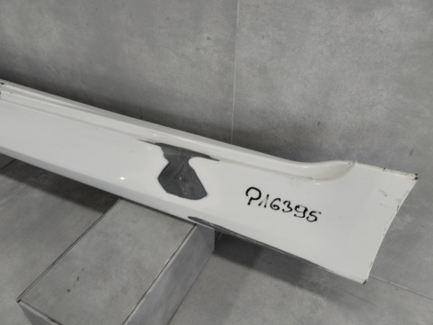 Listwa progowa lewa BMW 5 F10 F11 M Pakiet 10-17