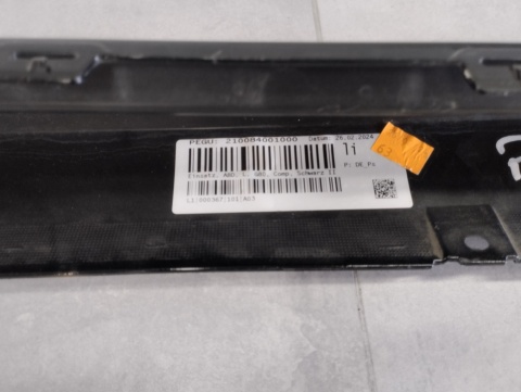 Listwa progowa lewa BMW G80 M3 20- M-3 51778084407