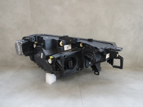 LAMPA PRZÓD VOLKSWAGEN ID.4 ID4 ID.5 ID5 FULL LED IQ LIGHT 20- LH 11B941035N