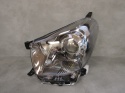 Lampa przód Aston Martin Cygnet 11-13 ZWYKŁA SOCZEWKA LH LEWA KOITO 74-1