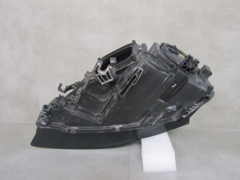 Lampa przód Audi A4 B8 KSENON NIESKRĘTNY 07-11 RH PRAWA 8K0941004C