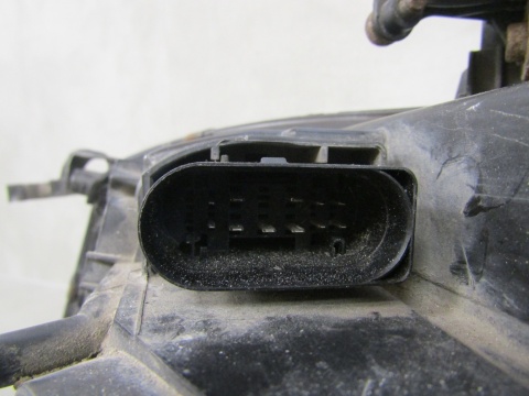 Lampa przód Audi A4 B8 KSENON NIESKRĘTNY 07-11 RH PRAWA 8K0941004C