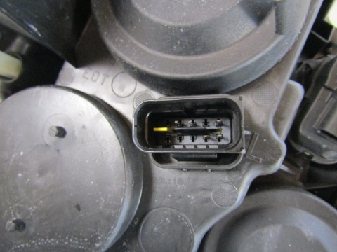 LAMPA PRZÓD PEUGEOT 208 II 2 2008 II 2 ZWYKŁA 19-23 LEWA LH 9823194080