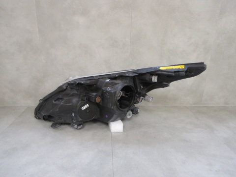 LAMPA PRZÓD TOYOTA AVENSIS T27 LIFT 11-15 KSENON SKRĘTNY RH PRAWA 10000-17687