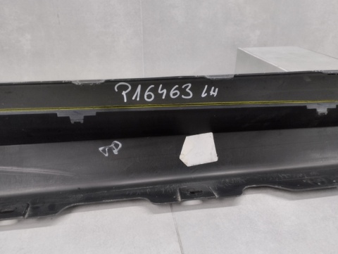 Listwa progowa lewa BMW 2 G42 M Pakiet COUPE 22-