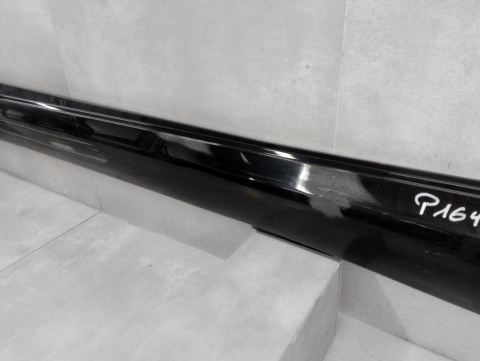Listwa progowa lewa Mercedes C klasa W205 205 sedan kombi 14-21