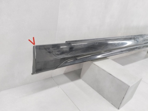 Listwa progowa lewa BMW 1 F40 M Pakiet 19-