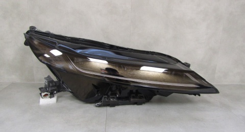 LAMPA PRZÓD NISSAN ARIYA FULL LED RH PRAWA 22-