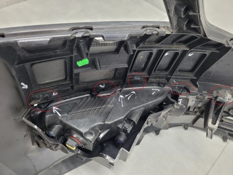 Zderzak przód przedni Skoda Octavia 3 III 5E0 Lift 16-19